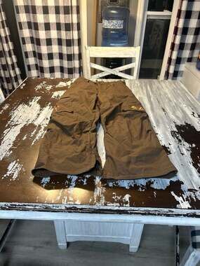 Burton Brown Cargo Snowboard Pants with Lightning Bolt Logos Size L